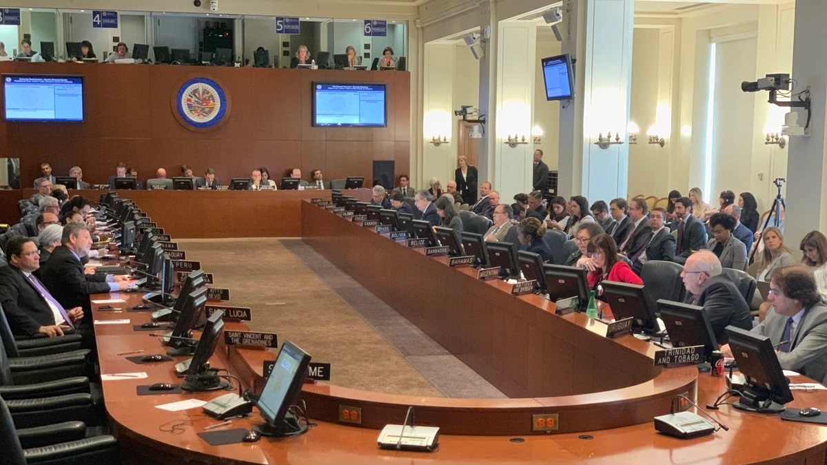 OEA respalda a Castillo pese a casos de corrupción