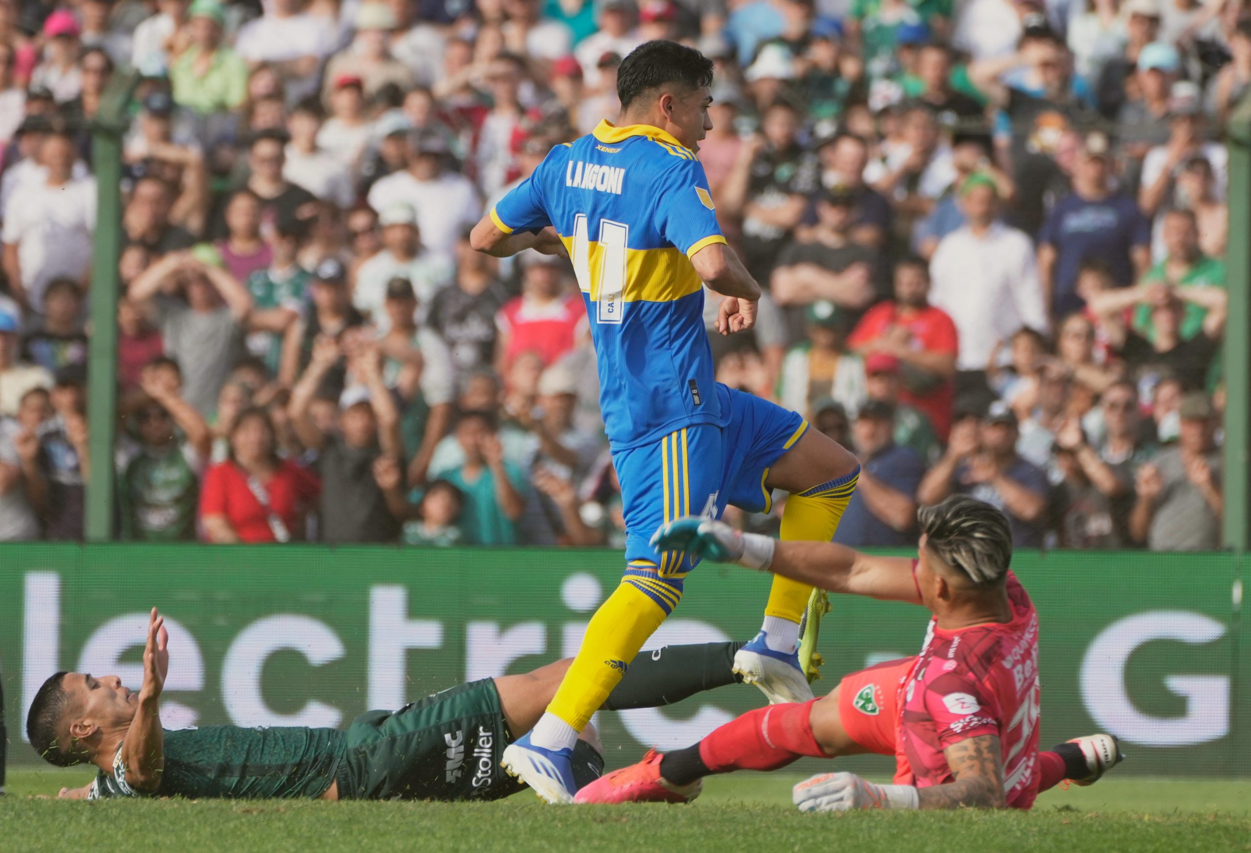 Boca Juniors derrotó 1-0 a Sarmiento por la Liga Argentina
