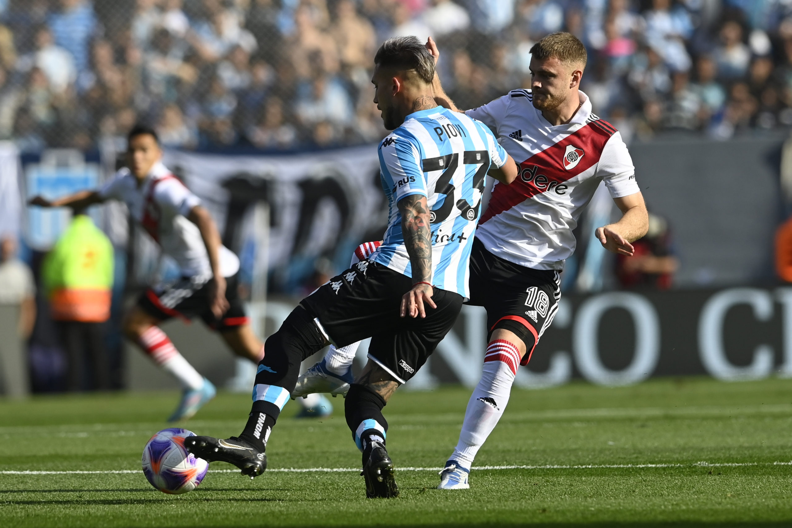 River Plate superó a Racing Club por la última fecha de la Liga Argentina