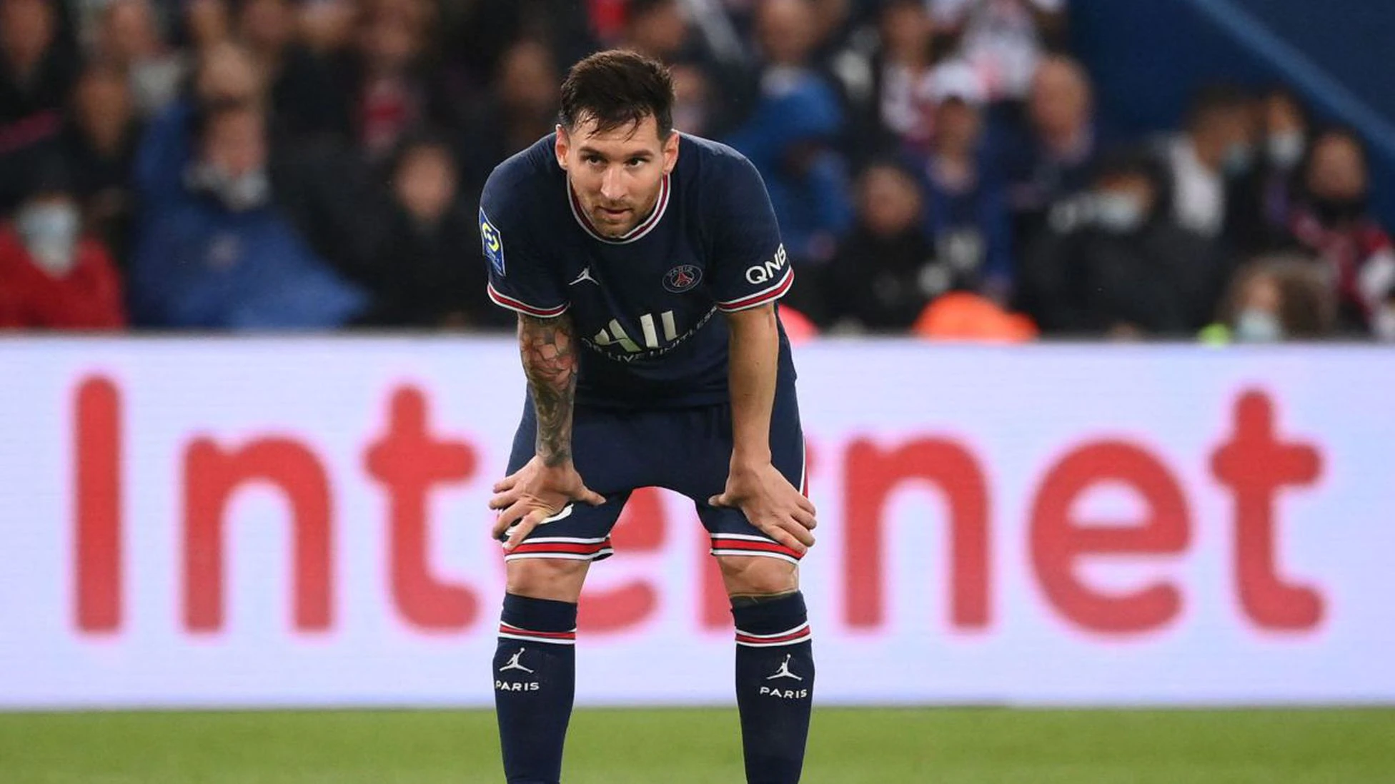 Lionel Messi vuelve a quedar al margen
