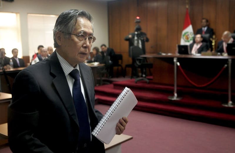 Alberto Fujimori busca anular condena de 25 años