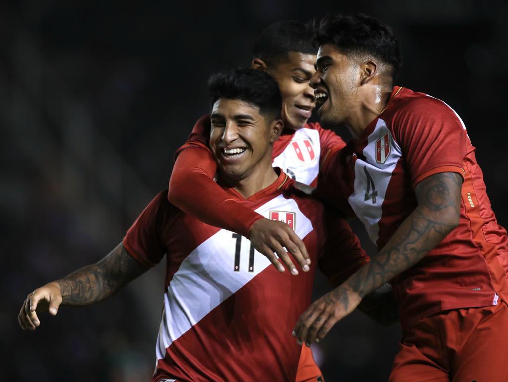 Perú superó 1-0 a Bolivia en último amistoso del 2022