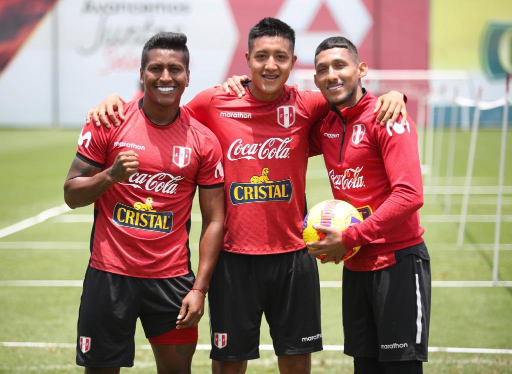 Perú enfrenta a Paraguay en el tercer amistoso de la era Reynoso