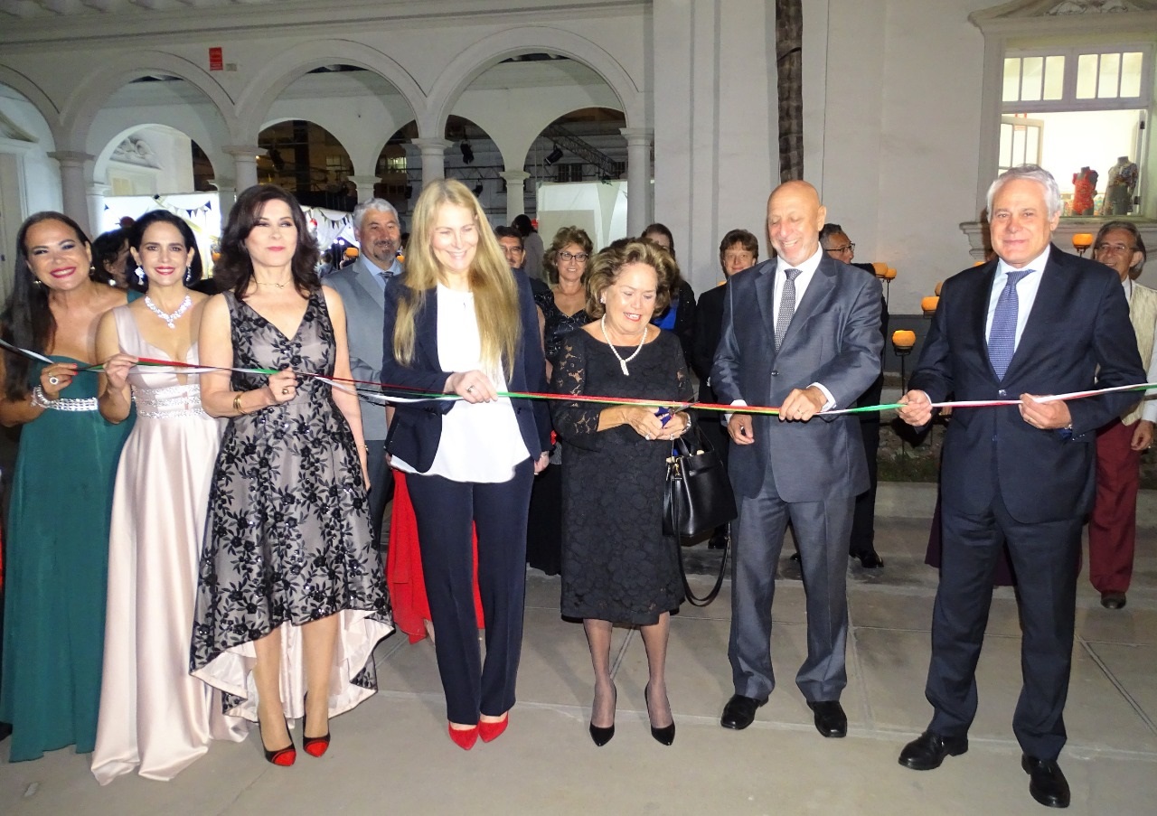 Embajada de Italia y Fundación de Misses y Reinas del Perú unidas contra el cáncer