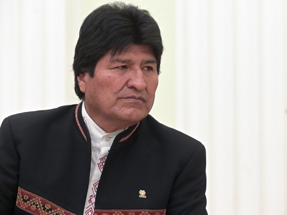 Evo Morales insulta a Dina y ataca al Perú