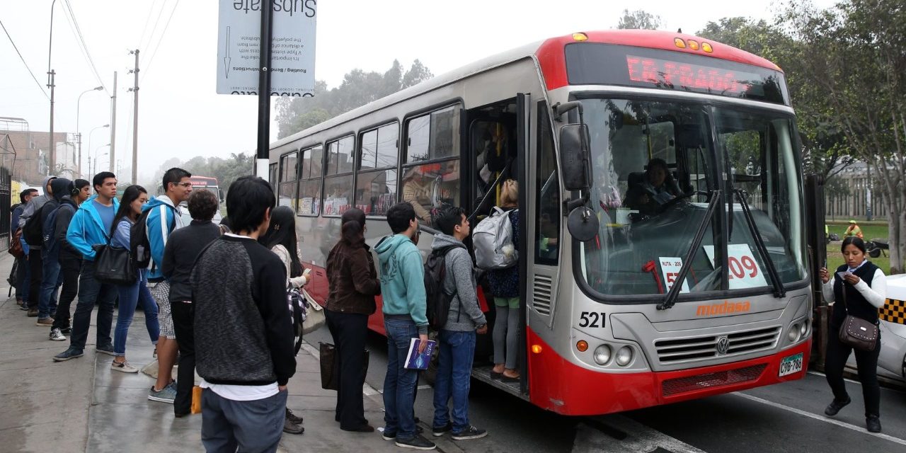 Transportistas de corredores suban pasajes a S/2.00, S/ 2.20 y S/ 2.50