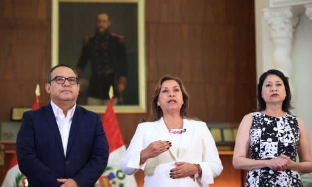 Gobierno retira de forma definitiva a embajador del Perú en México