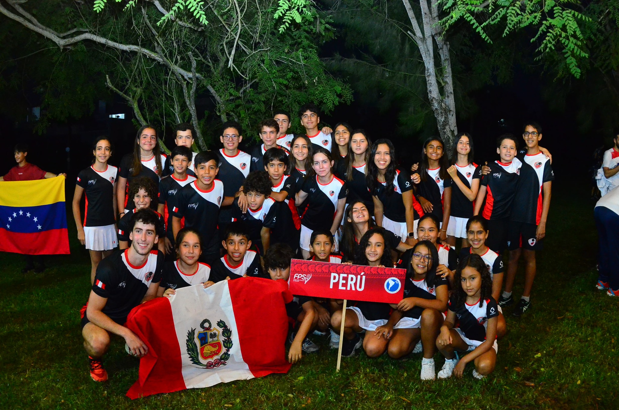 ¡Felicidades, atletas!: Selección peruana ganó 12 medallas en Sudamericano juvenil de Squash en Trujillo