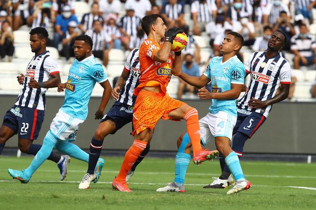 No jugarán contra Cristal: FPF rechaza el reclamo de Alianza Lima por “walk over»