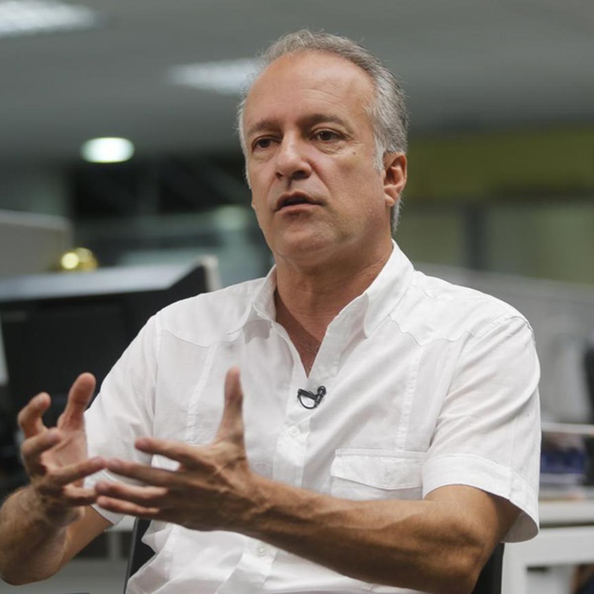 ‘Nano’ Guerra García propone “consulta no vinculante” sobre constituyente