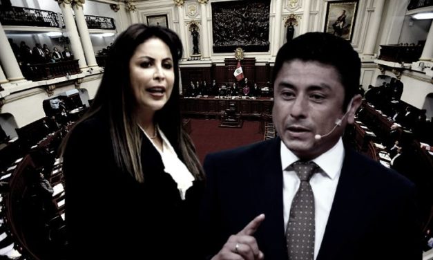 Patricia Chirinos presenta denuncia constitucional contra Guillermo Bermejo.