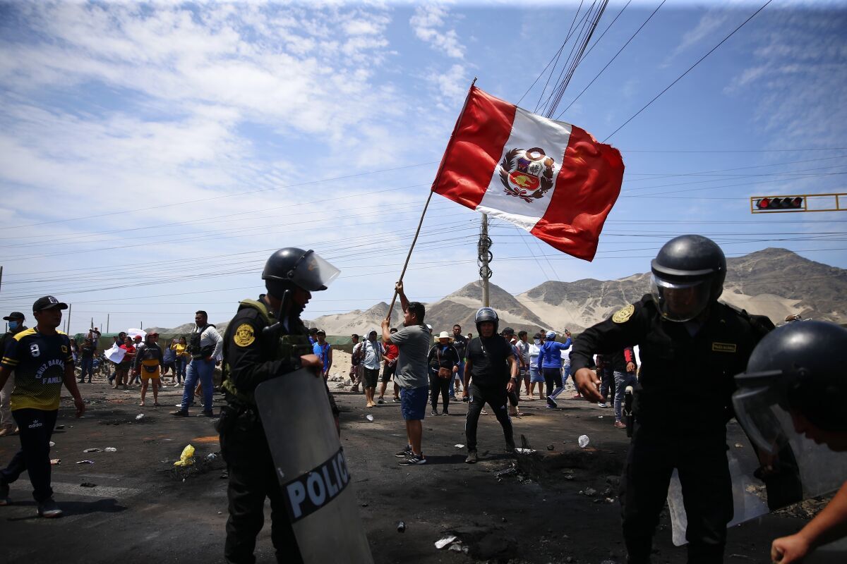 The Economist: Perú dejó de ser un país democrático
