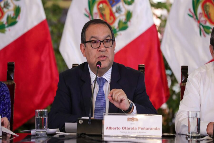 Presentan moción de interpelación contra premier Alberto Otárola