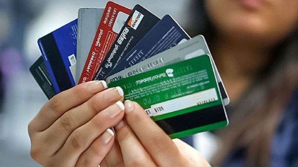 Desde ahora cajas municipales podrán emitir tarjetas de crédito