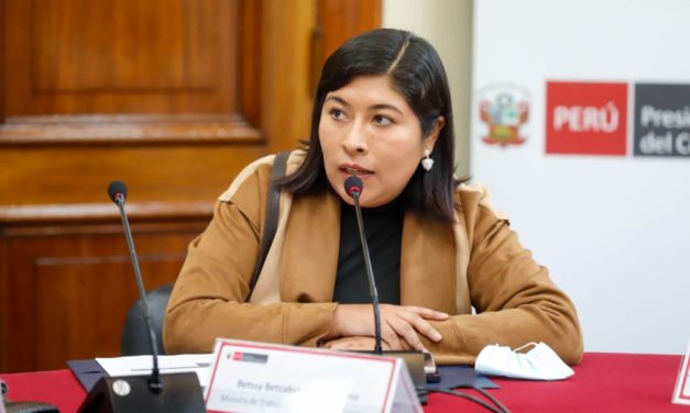 Ministerio Público acorrala a expremier Betssy Chávez