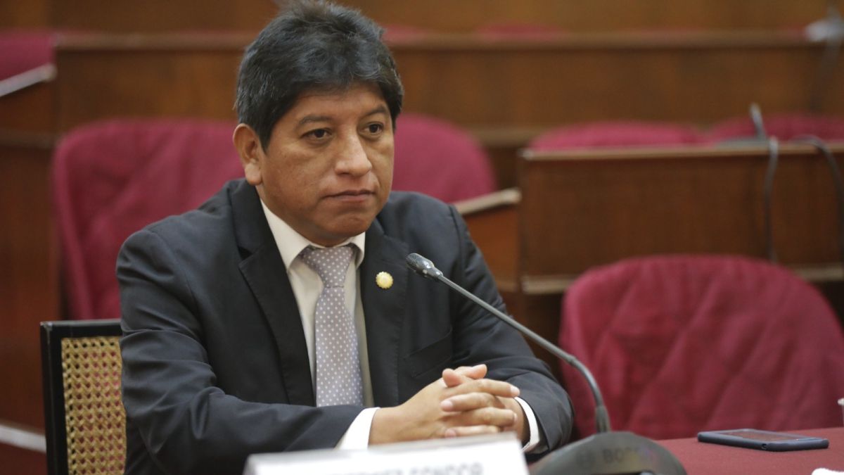 Josué Gutiérrez es elegido nuevo defensor del Pueblo