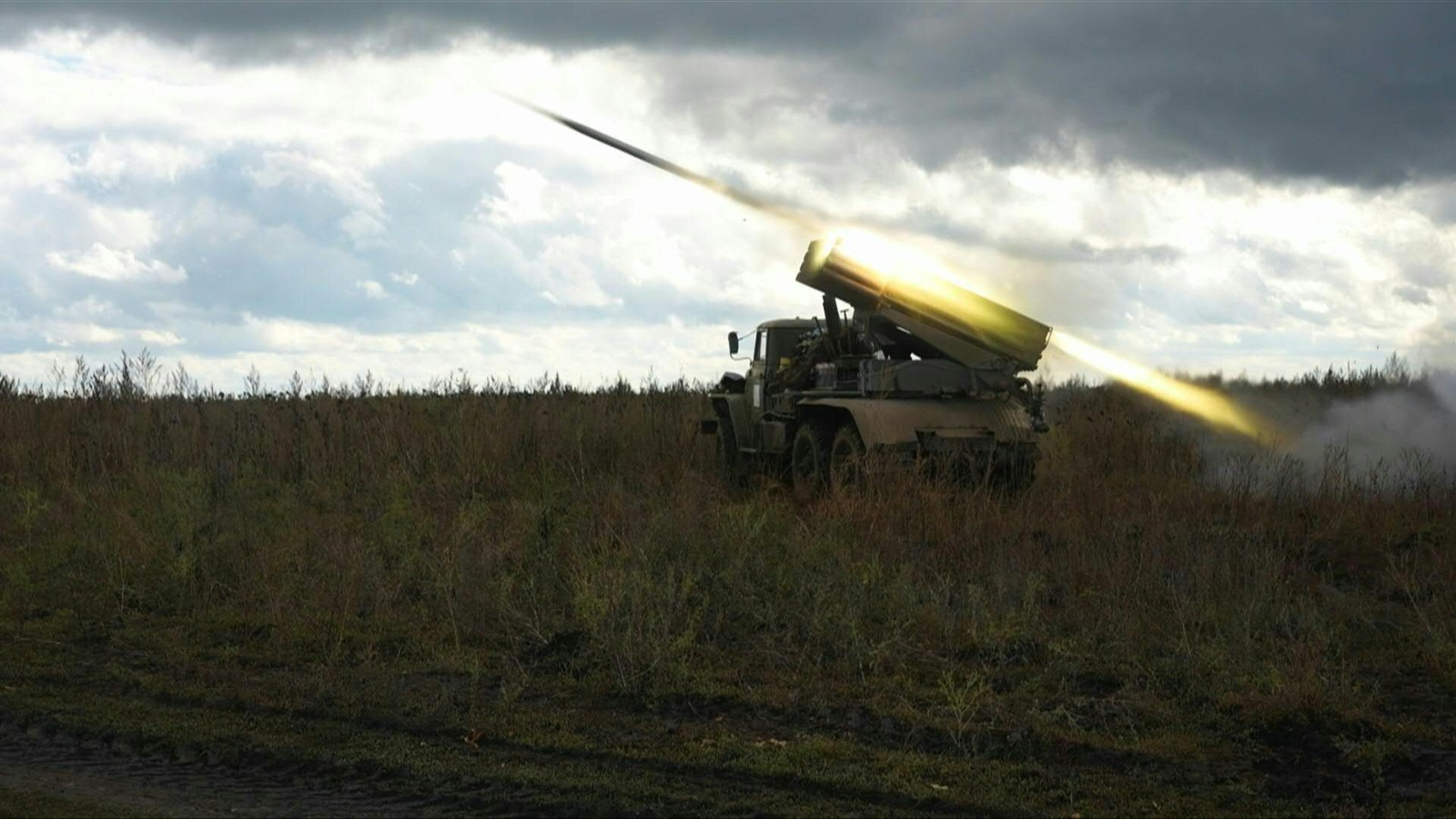 Kiev lanza 14 ataques con misiles contra puestos de mando y concentraciones rusas