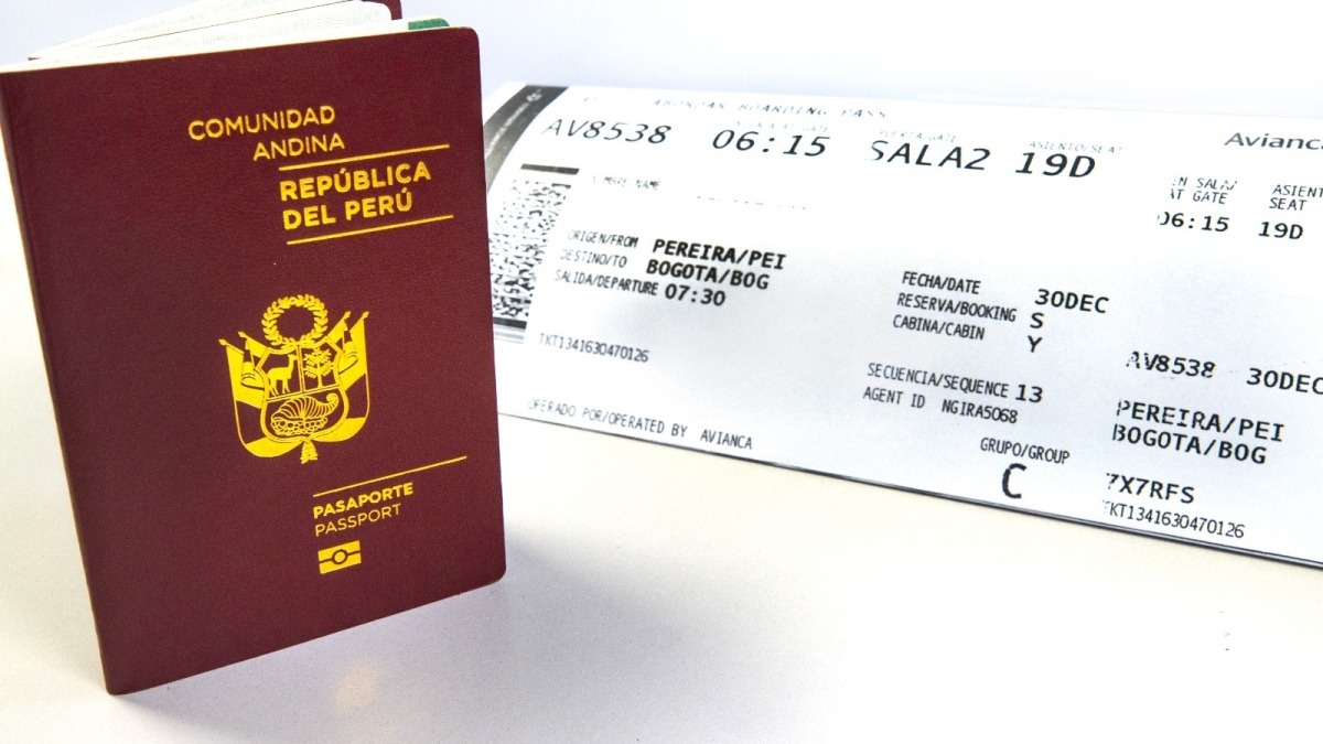 Fiscalía investiga 17 mil pasaportes inválidos