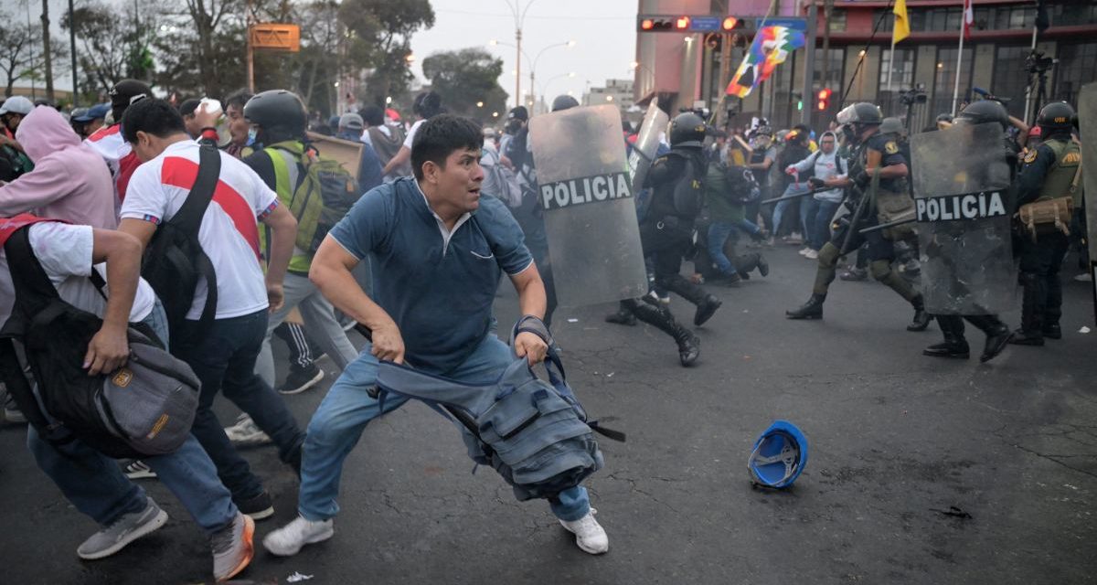 Se reportó 10 vándalos detenidos en protesta