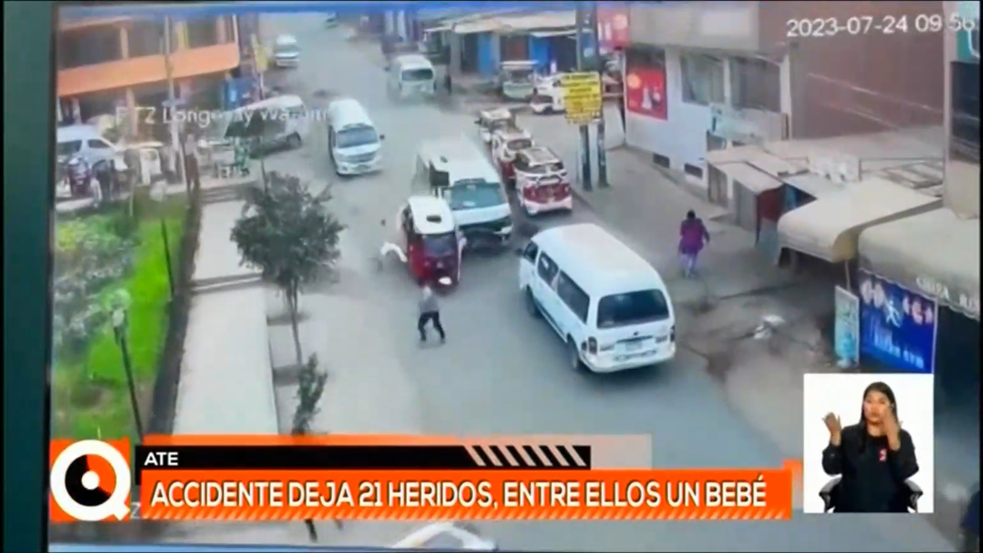 Ate Vitarte: triple choque en deja 21 personas heridas, incluido un bebé de 10 meses. (TVPerú Noticias).