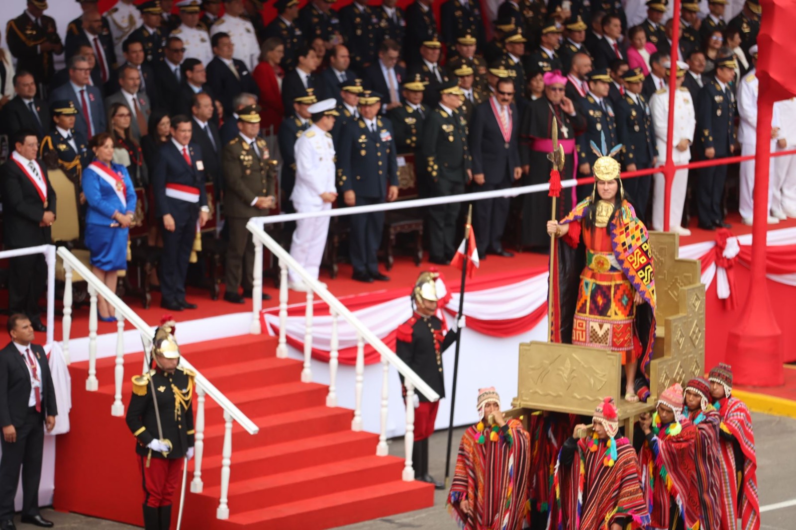 Escenificación del Inti Raymi engalanó Parada y Desfile Cívico Militar