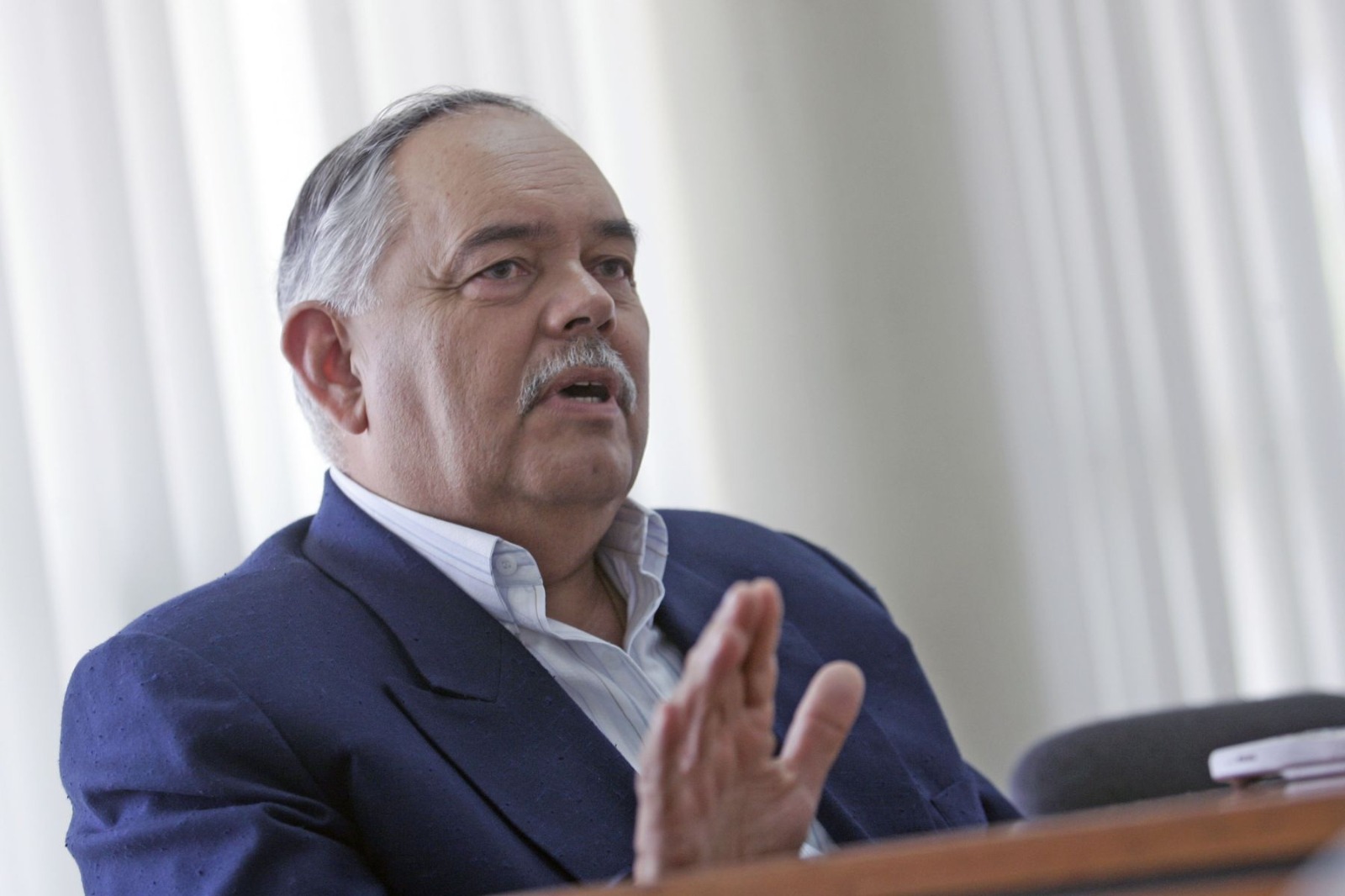 Montoya: “Se ha desatado campaña de desprestigio contra Congreso”