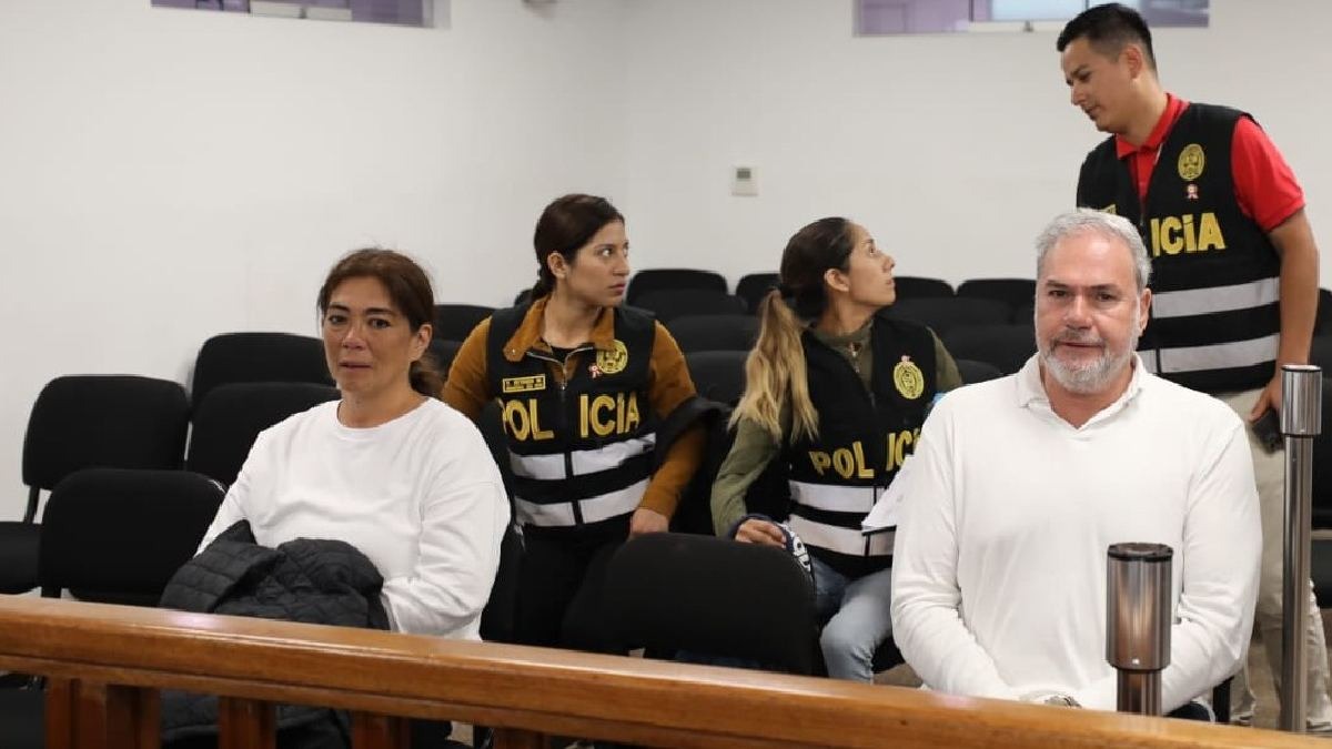Fiscalía pide 36 meses de prisión para Sada Goray y Fernandini