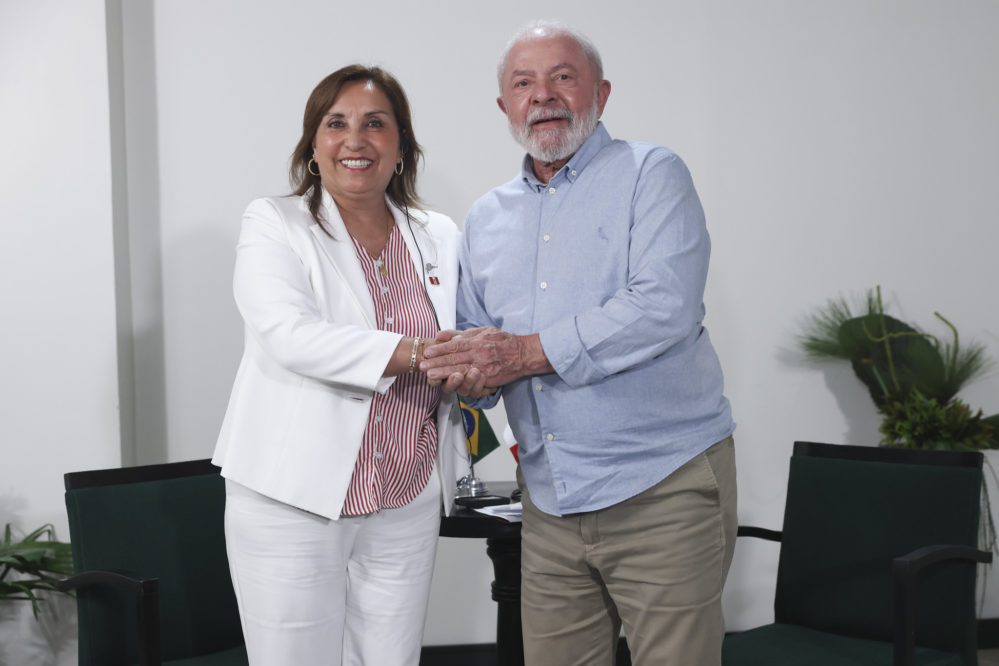 Boluarte se reunió con Lula da Silva en Brasil