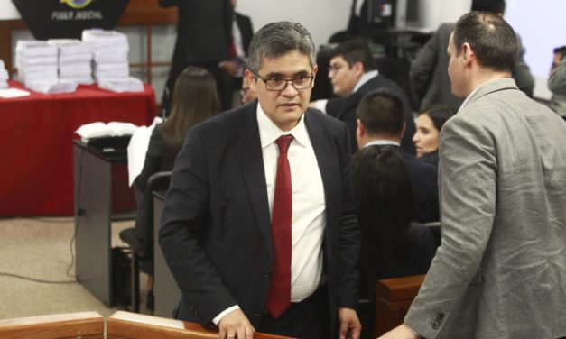 Abren investigación a fiscal Domingo Pérez