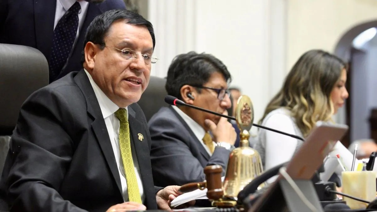 Fiscalía inicia diligencias contra Alejandro Soto