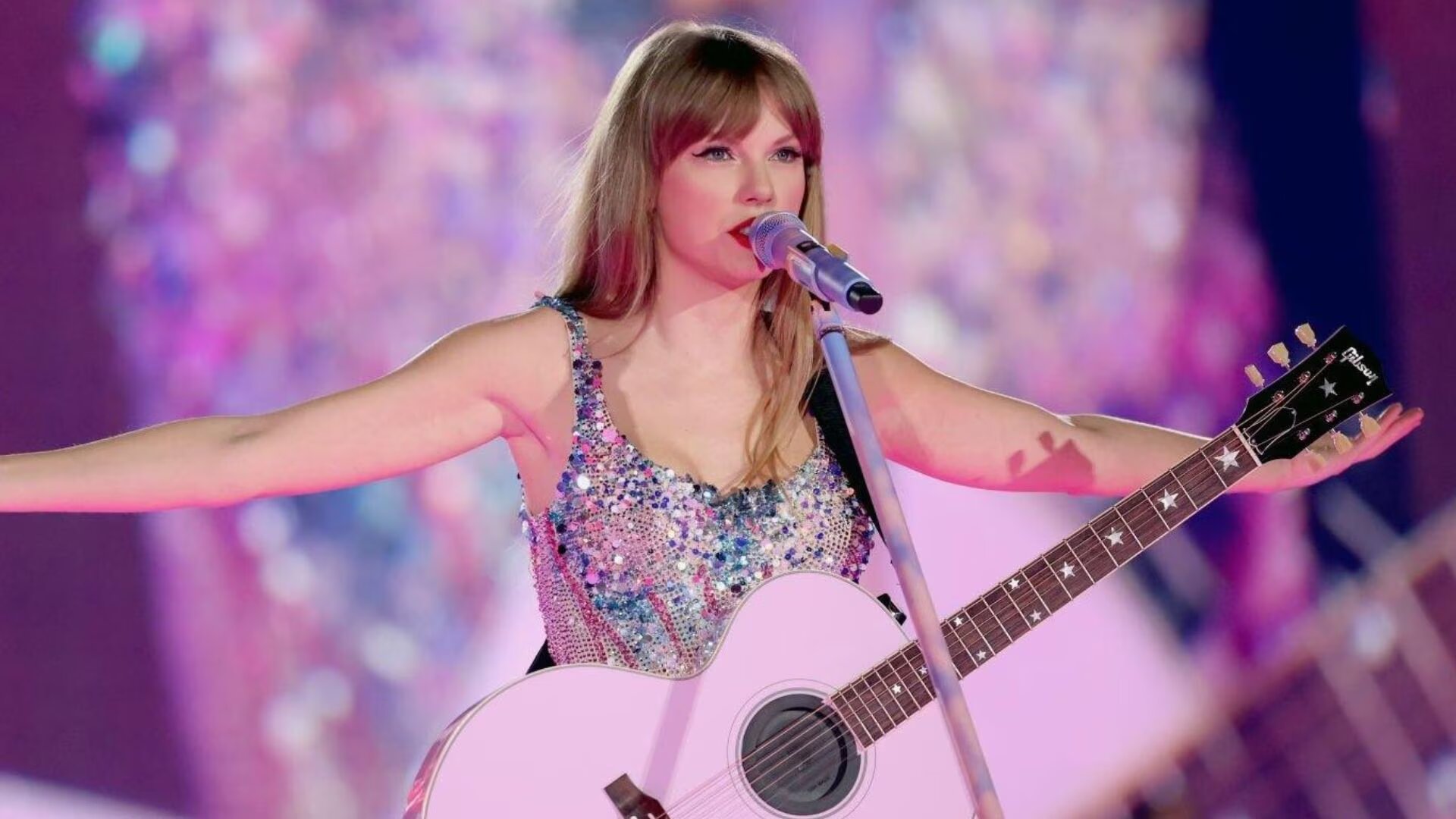 Taylor Swift emociona con su primer concierto en Ciudad de México. (Foto: Redes sociales).