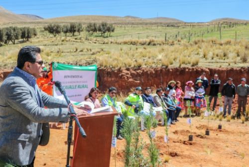 Comienza en Junín la restauración de suelos rurales en Marcavalle por parte del gobierno peruano