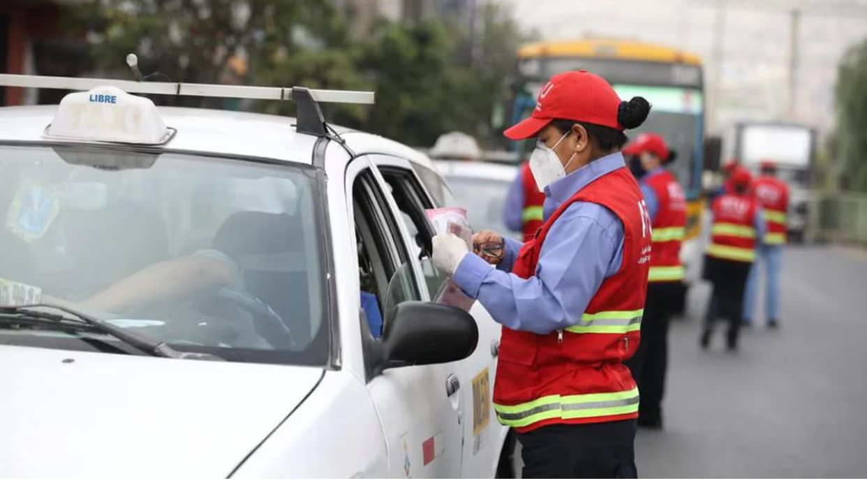 Taxistas inconformes con nuevo reglamento de tránsito