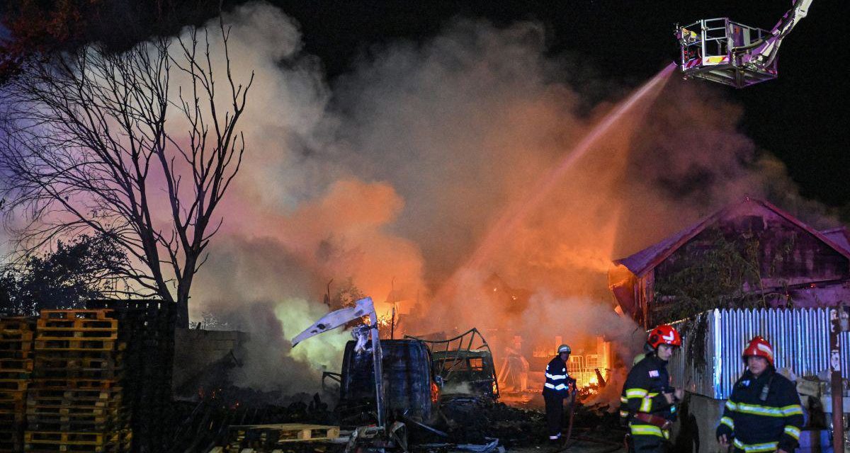Rumania: Explosión en planta de gas deja 2 fallecidos y 56 heridos. (Foto: AFP).