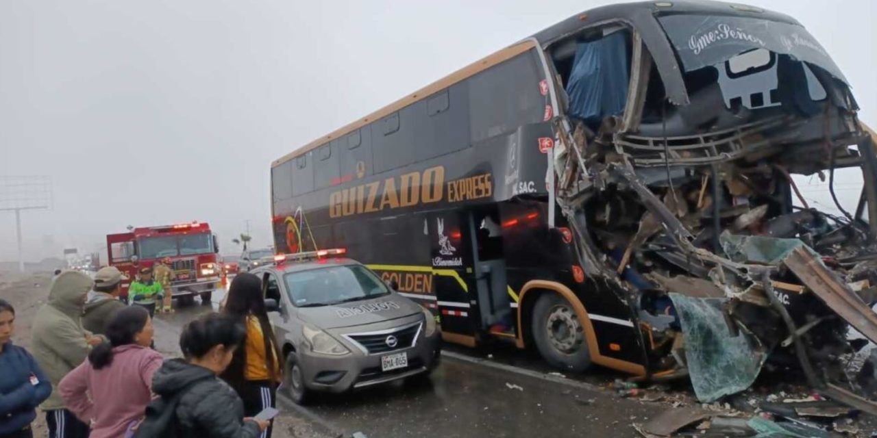 Choque de bus interprovincial con camión