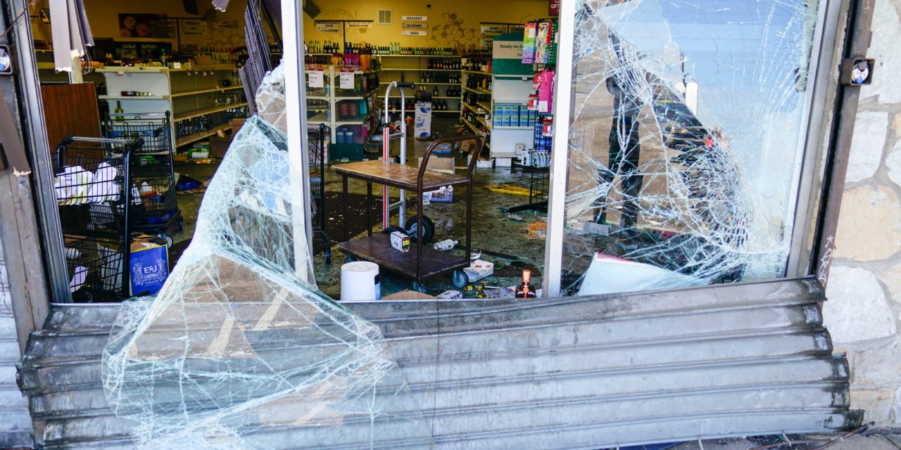 EE.UU: Adolescentes saquearon varias tiendas de Filadelfia. (Foto: AFP).