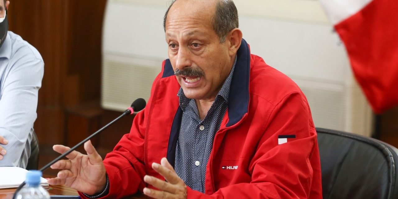 Héctor Valer