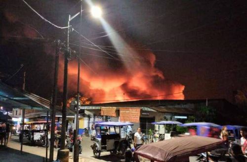 Loreto: Incendio destruye 11 viviendas en un asentamiento humano