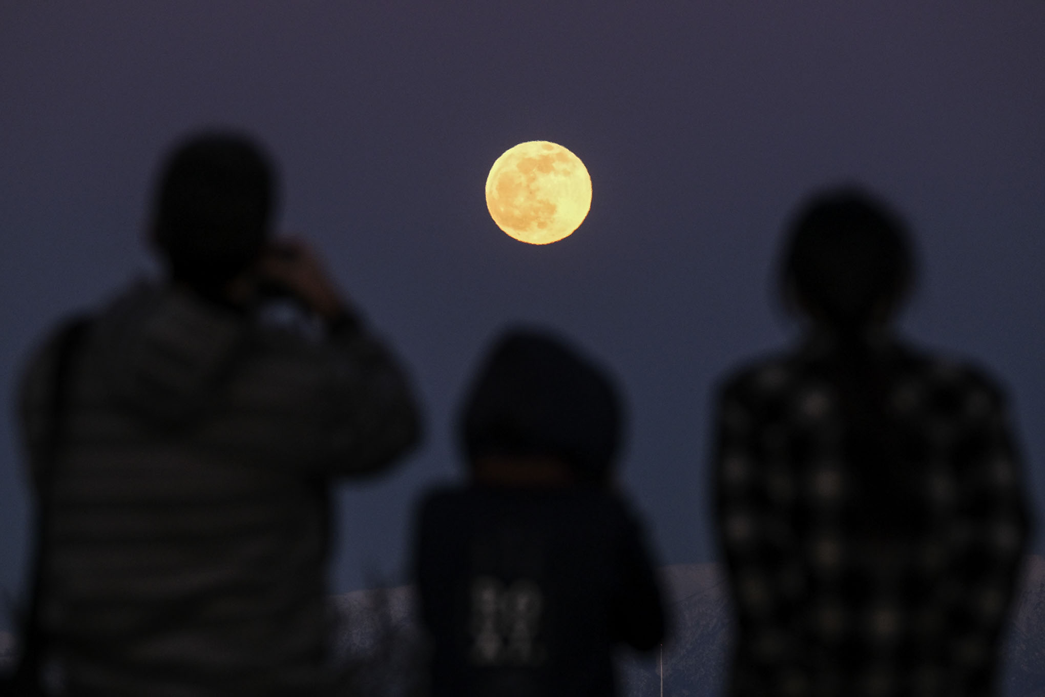 Superluna: Esta madrugada podrás fotografiar la luna llena