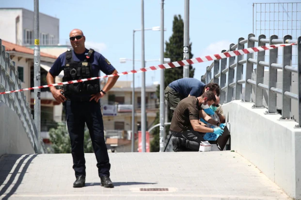 6 muertos tras tiroteo entre bandas rivales en Grecia