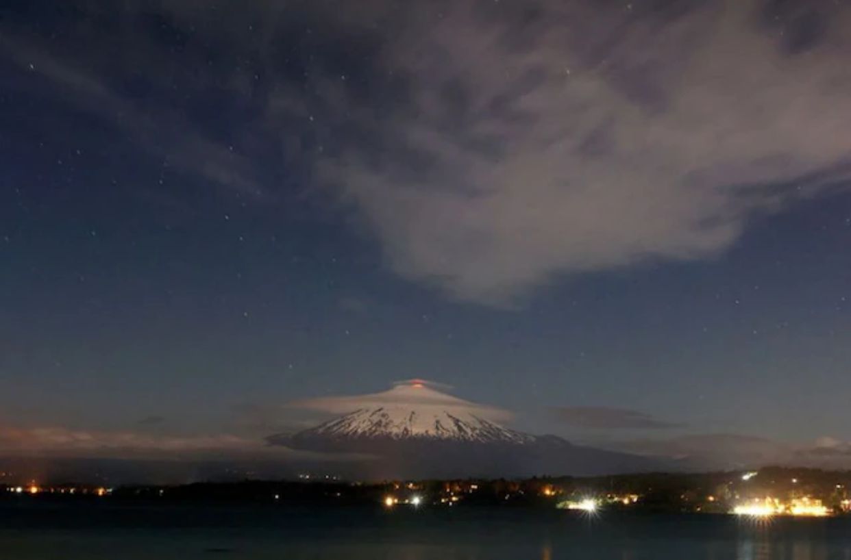 Alerta por aumento de actividad del volcán Villarrica en chile