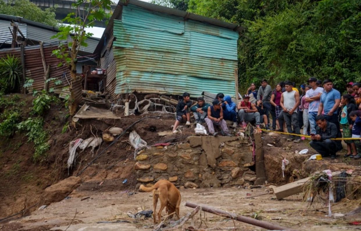 9 muertos por desbordamiento en río de Guatemala