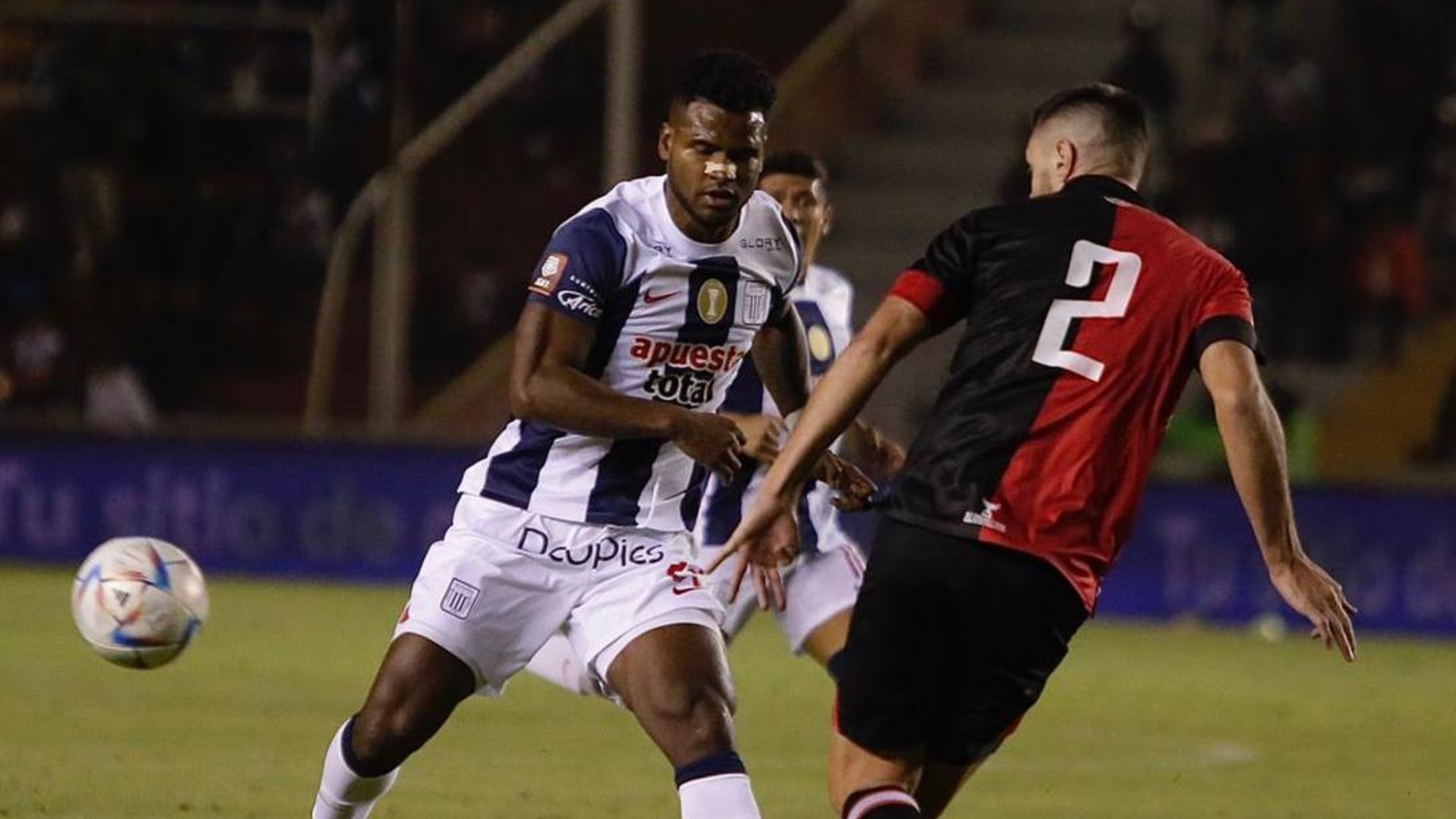 Alianza Lima empata 0-0 con Melgar en el Torneo Clausura