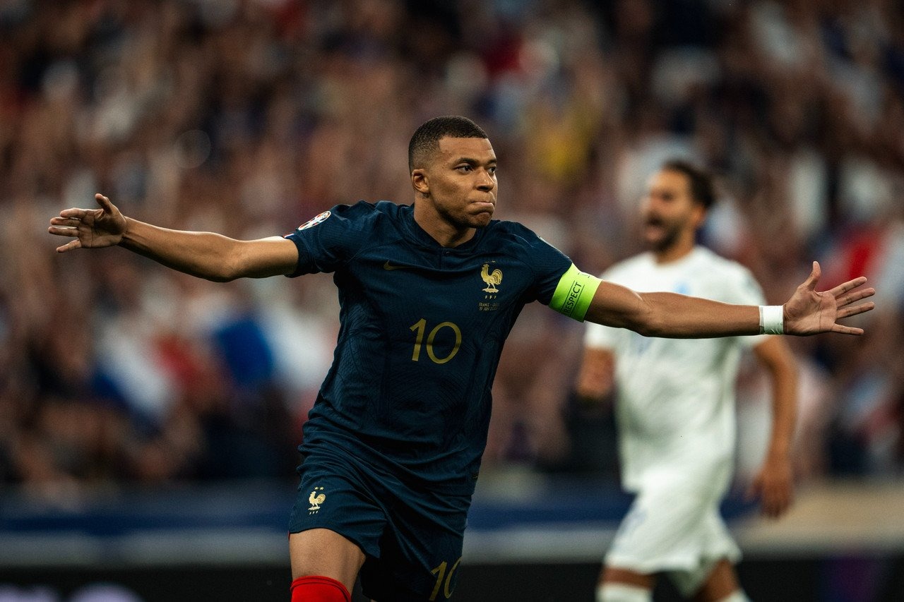 Francia vence 2-0 a Irlanda con goles de Tchouaméni y Marcus Thuram