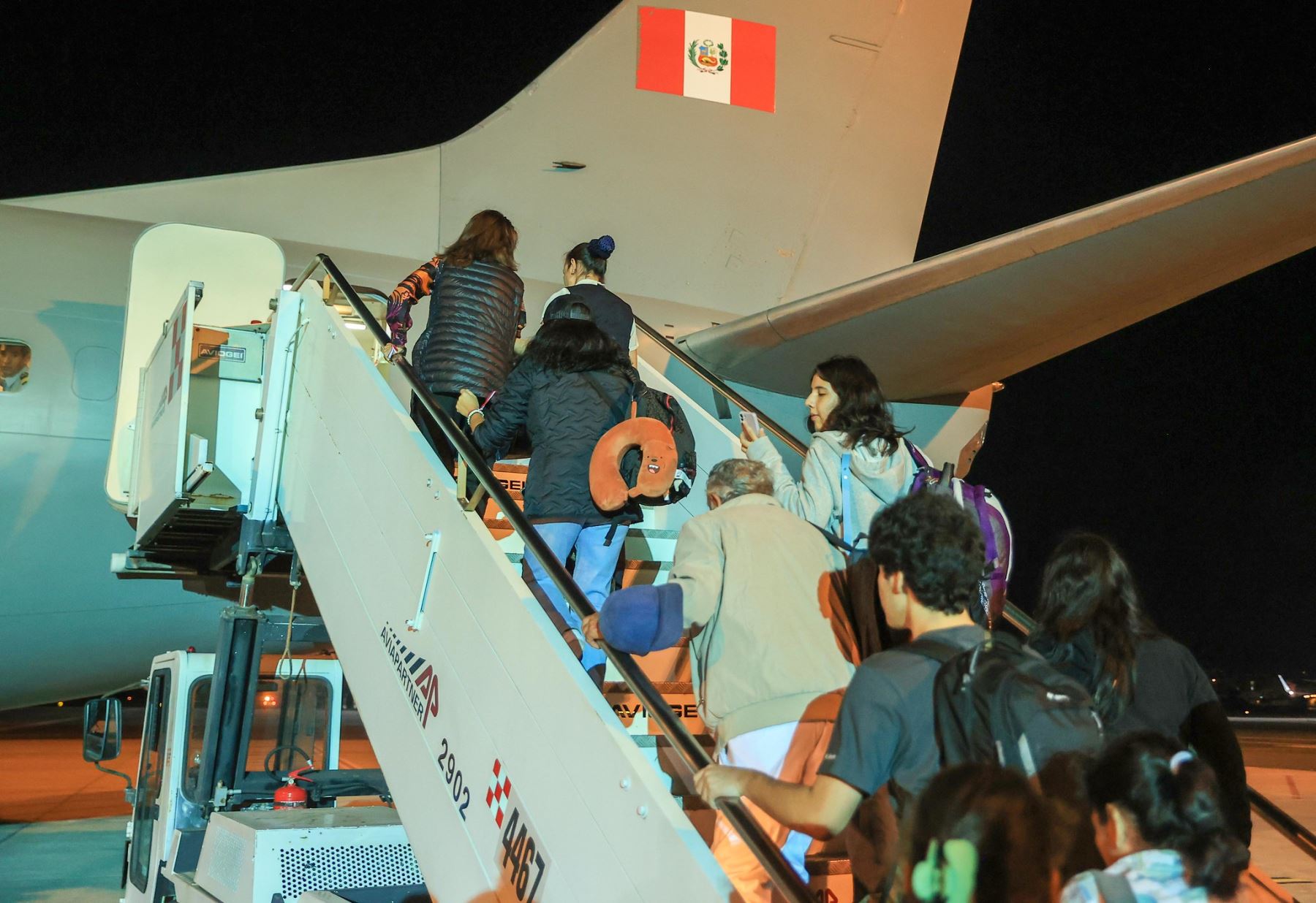Cancillería organiza vuelos para retorno de peruanos residentes en Israel