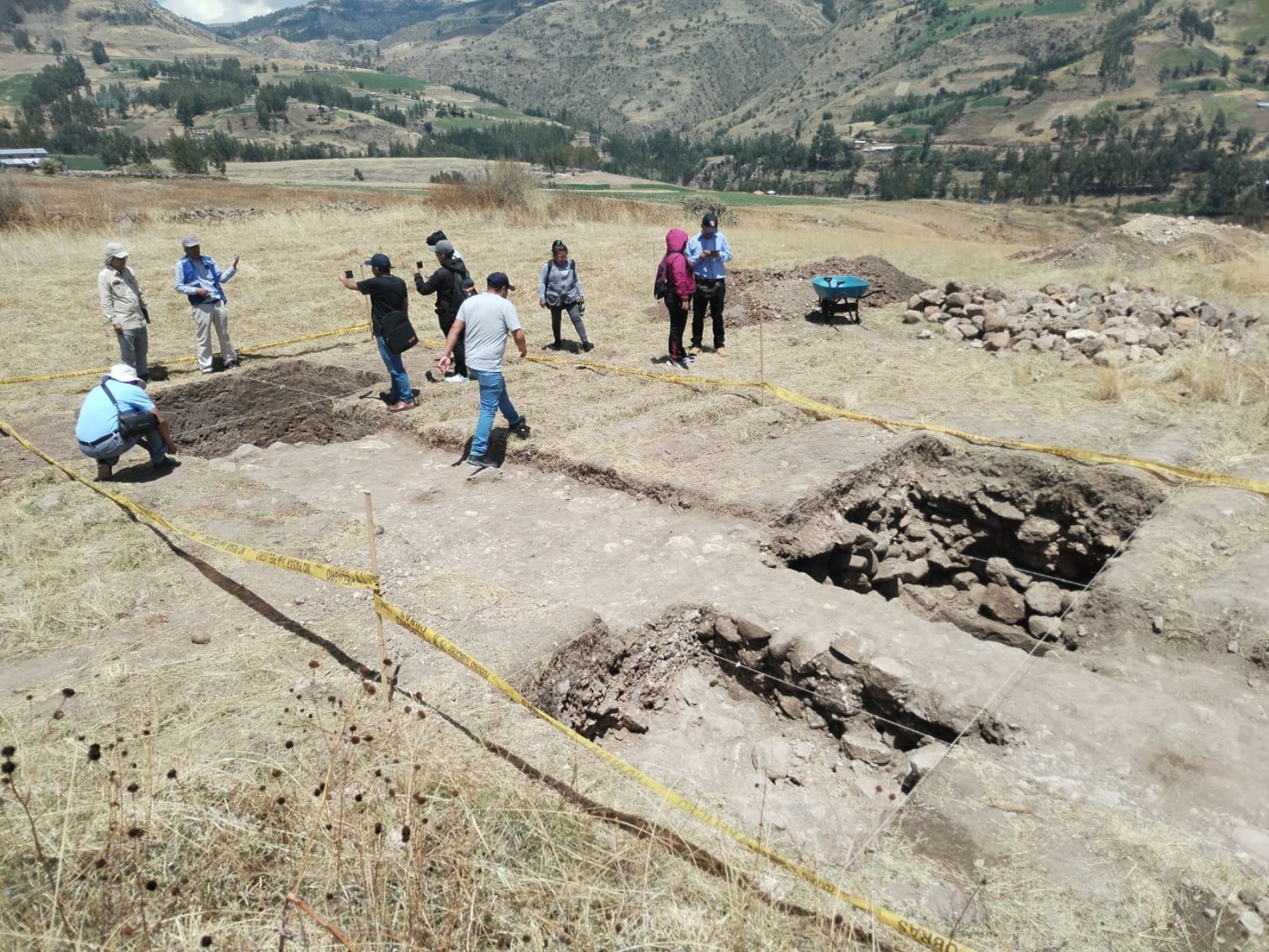 Hallazgo arqueológico en Ayacucho: descubren centro ceremonial «Templo del Viejo Chupas»