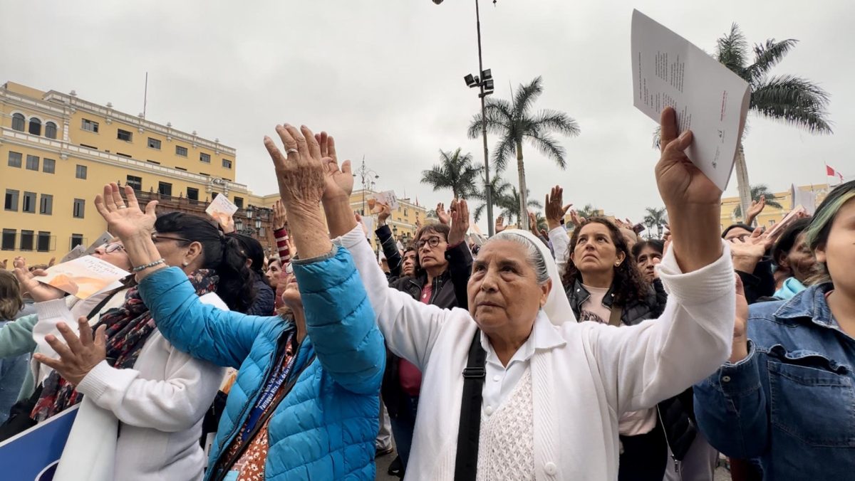 Cristianos, judíos y musulmanes se unen en Lima en oración por la paz en Israel y Palestina