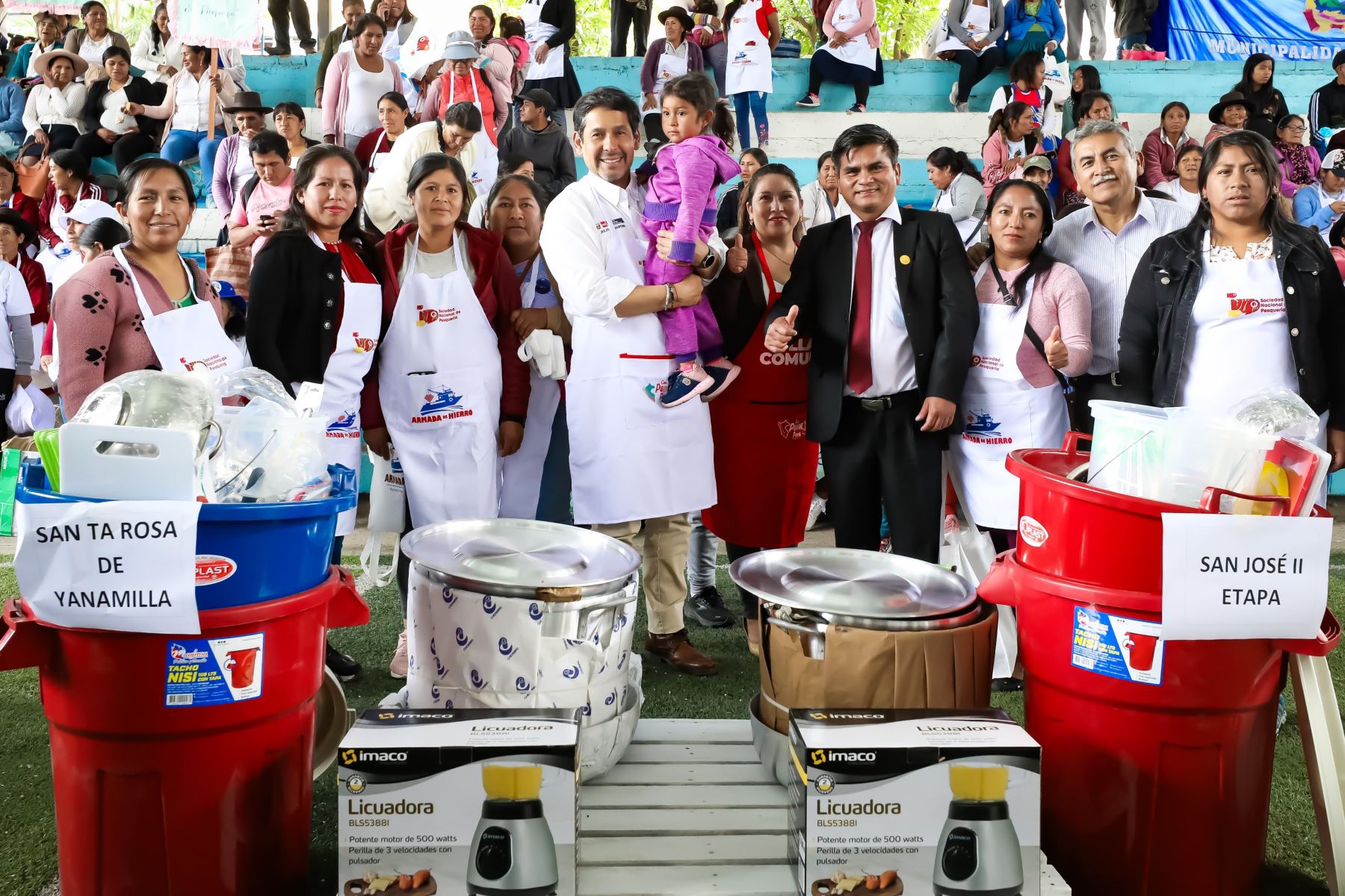 Ayacucho: entregan dos toneladas de pescado para ollas comunes y comedores
