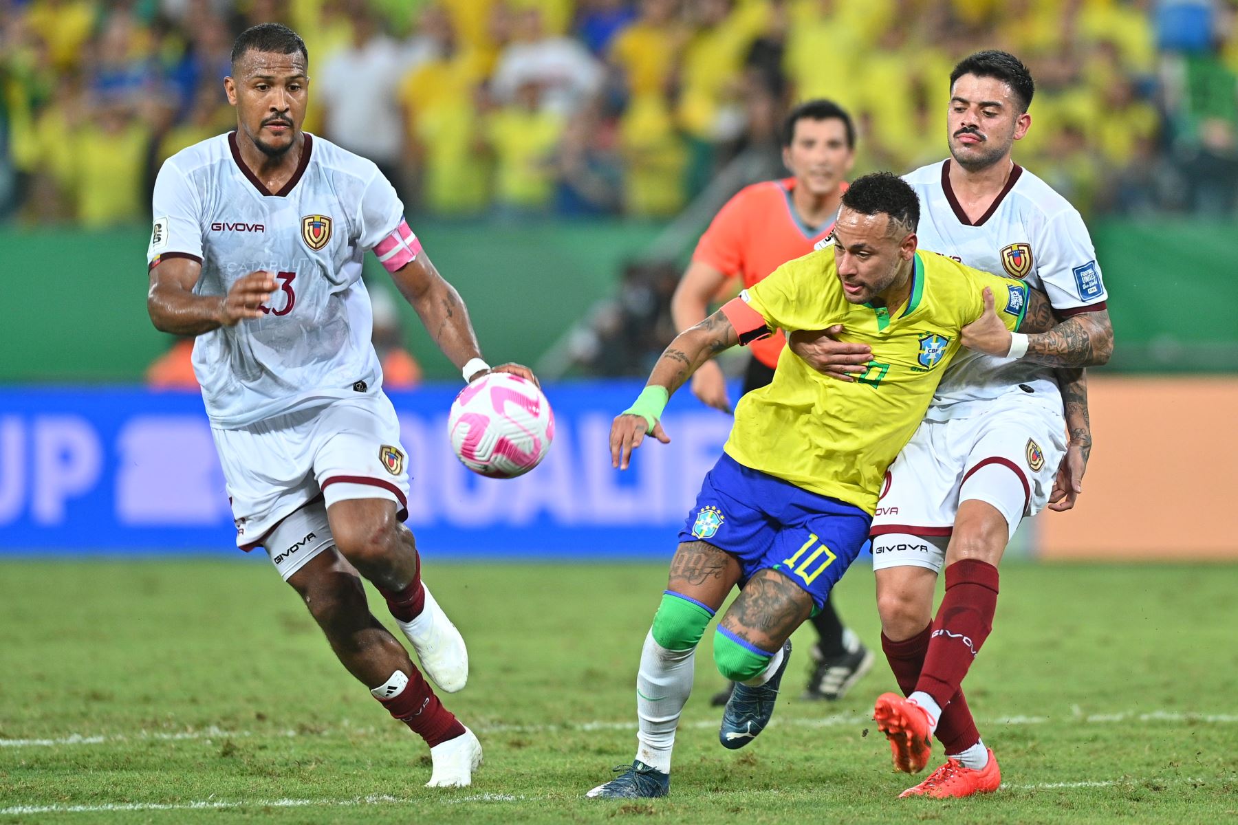 Venezuela consigue un empate histórico de 1-1 en su encuentro contra Brasil en las eliminatorias para el Mundial 2026