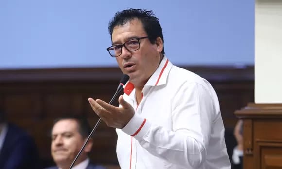 Aprueban propuesta legislativa de autoría del congresista Edwin Martínez en la comisión agraria del congreso